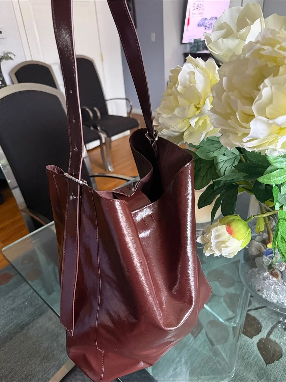 ZARA TOTE  — WINE RED